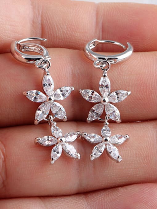 Qing Xing Five Petals Zircon Elegant European and American Quality Dinner Female Models Cluster earring 2