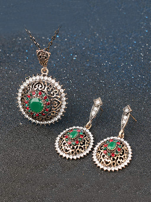 Gujin Ethnic style Green Resin stones White Rhinestones Alloy Two Pieces Jewelry Set 1