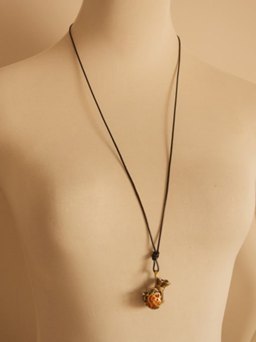 Dandelion Women Hollow Purse Shaped Necklace 1