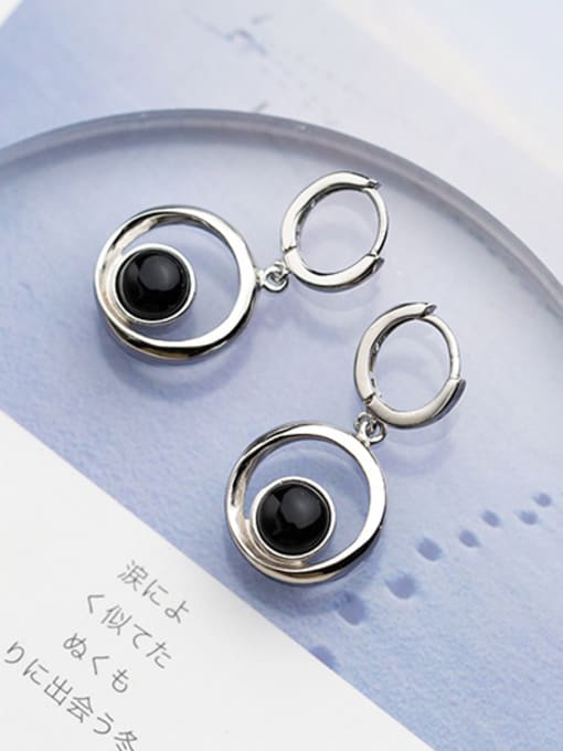 Rosh Exquisite Round Shaped Black Glue Clip Earrings 1