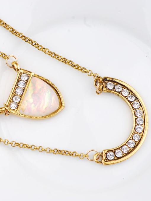 Qunqiu Personalized Double Layers White Stones Alloy Necklace 1