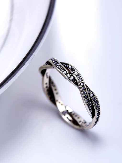 Silvery Personality 925 Sterling Silver Rhinestone Ring