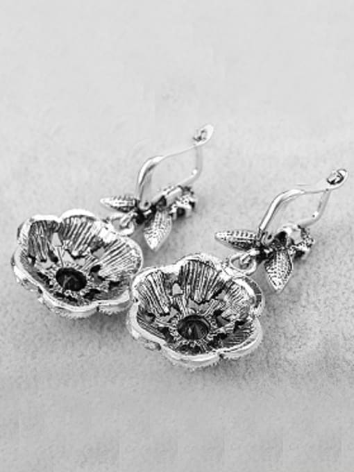 Gujin Antique Silver Plated Black Resin stones Crystals Alloy Flowery Earrings 3