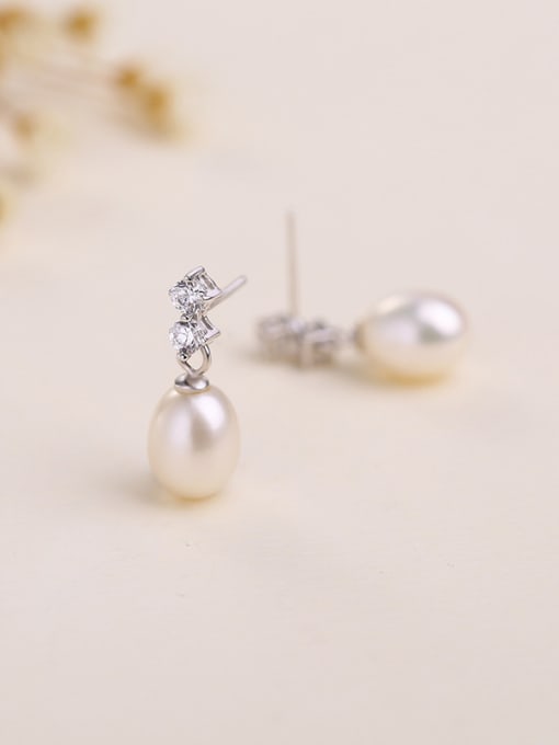 One Silver Fashion Water Drop Freshwater Pearl Cubic Zirconias 925 Silver Stud Earrrings 2