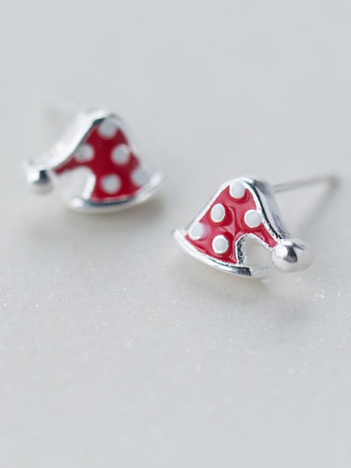 Rosh 925 Sterling Silver With Platinum Plated Cute Christmas Hat Stud Earrings