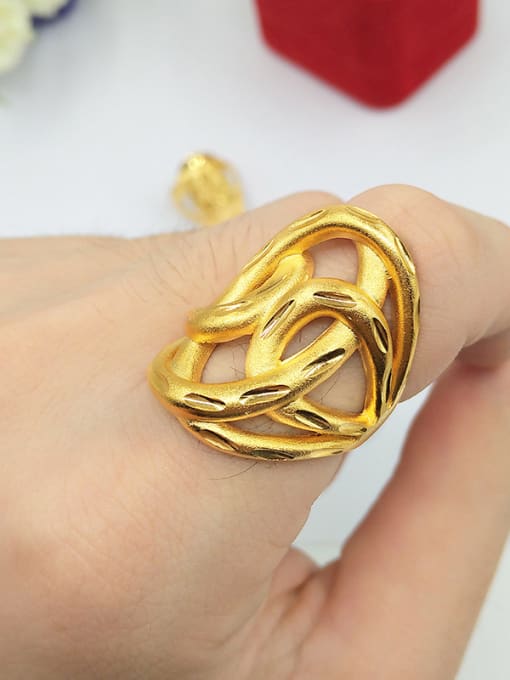 C Unisex Hollow Flower Shaped Ring