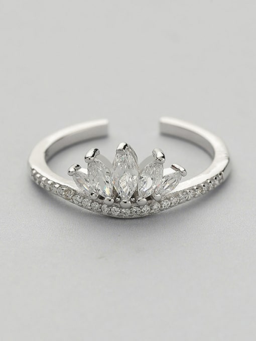 One Silver Crown Shaped Zircon Silver Ring 0
