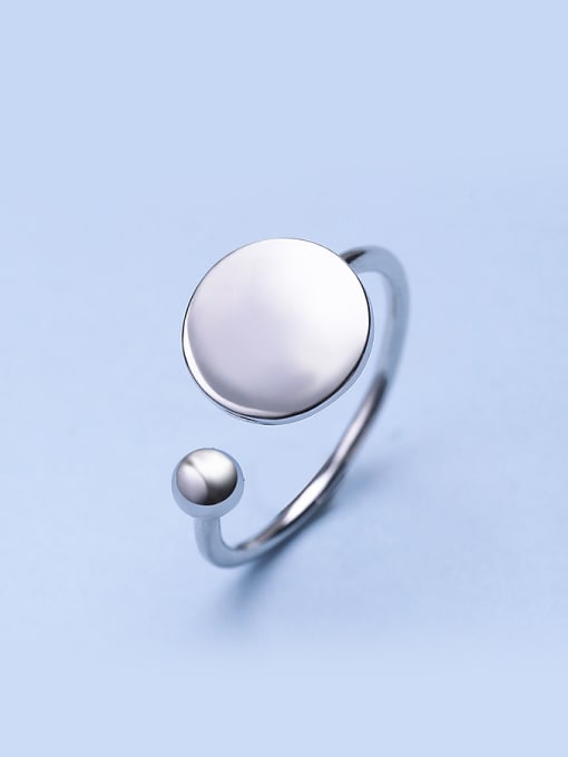 One Silver Personality Round Shaped Silver Ring 0