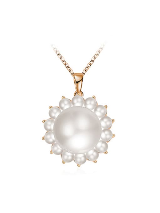 Ronaldo Creative Flower Shaped Freshwater Pearl Necklace