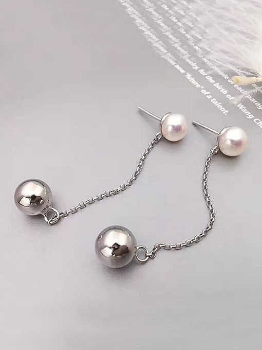 EVITA PERONI Simple Freshwater Pearl Bead Drop threader earring