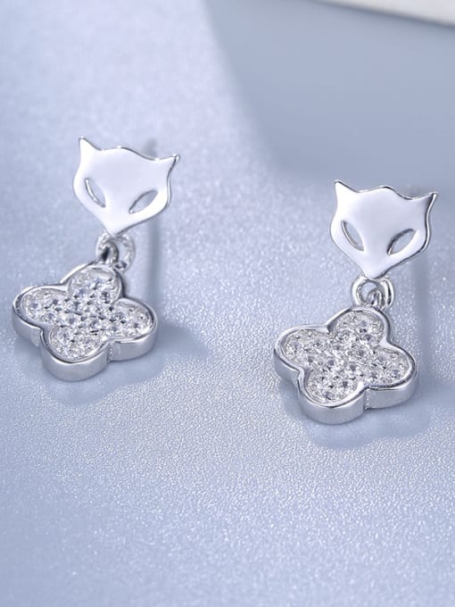 White Cute Fox Shaped Drop Earrings