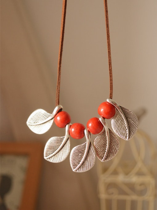 Red Wooden Beads leaf Shaped Necklace