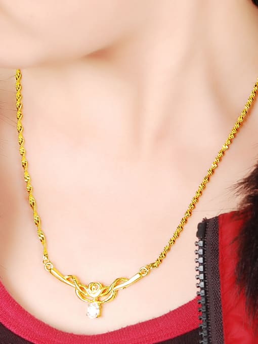 Yi Heng Da Elegant 24K Gold Plated Flower Design Rhinestone Necklace 1