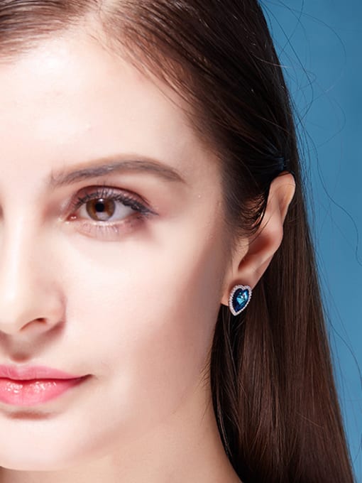 CEIDAI austrian Crystals Heart-shaped stud Earring 1