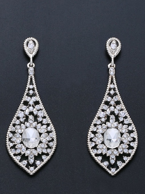 silvery Copper With Rhinestone Fashion Water Drop Cluster Earrings