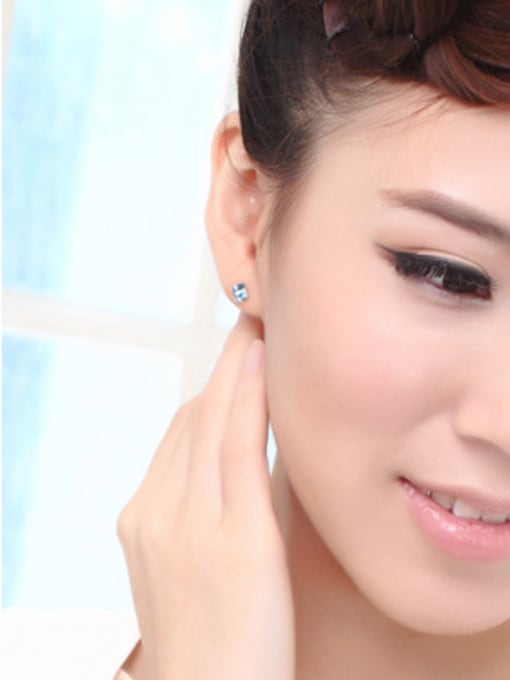 OUXI Austria Crystal Female Irregular Geometric stud Earring 1