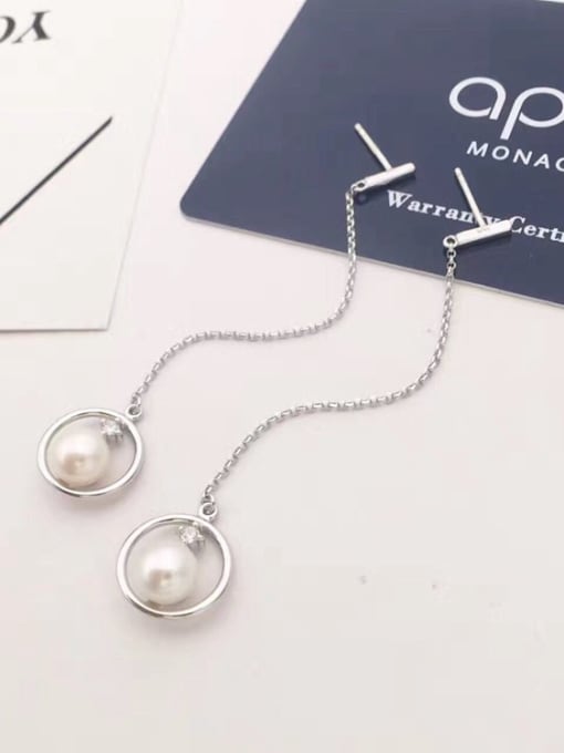 Silver Freshwater Pearl Round Drop threader earring