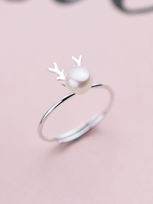 Rosh All-match Adjustable Antlers Shaped Artificial Pearl Ring 1