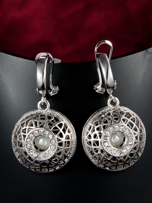 SANTIAGO Exquisite Platinum Plated Round Artificial Pearl Drop Earrings 1