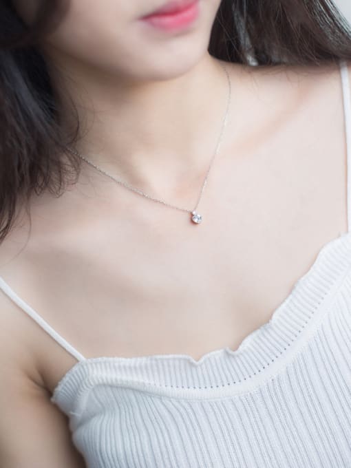 Rosh Fashion Heart Shaped Zircon S925 Silver Necklace 1