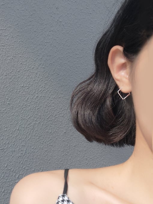 Peng Yuan Simple Geometrical Silver Stud Earrings 1
