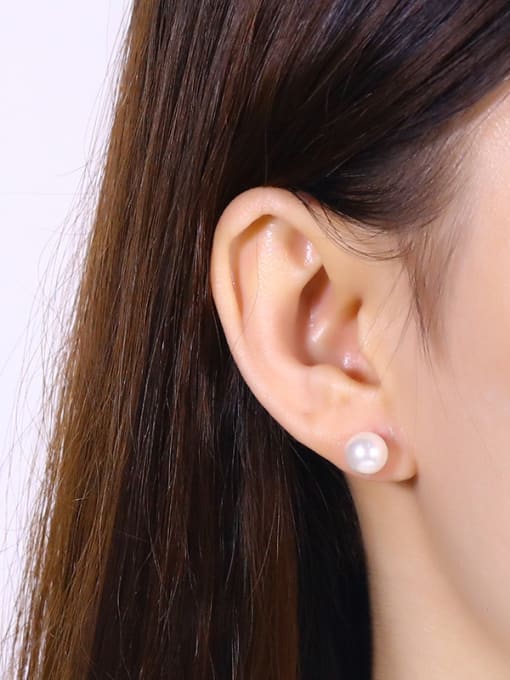 One Silver Elegant 925 Silver Artificial Pearl stud Earring 1