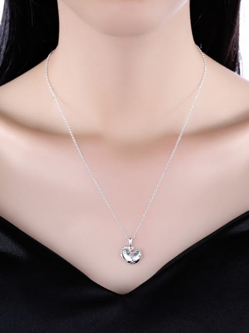 OUXI Fashion Exquisite Cartoon Rooster Necklace 1