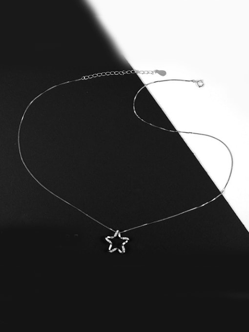 Peng Yuan Fashion Five-pointed Star Silver Necklace 2