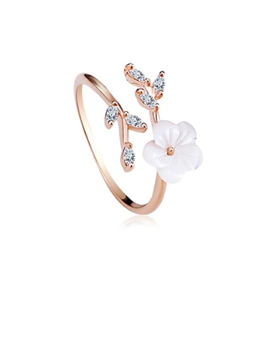 White Temperament 18K Rose Gold Plum Blossom Shaped Ring