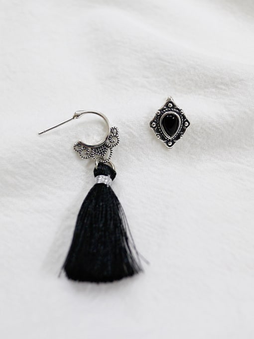 DAKA Asymmetrical Black Carnelian Tassels Silver Stud Earrings 3