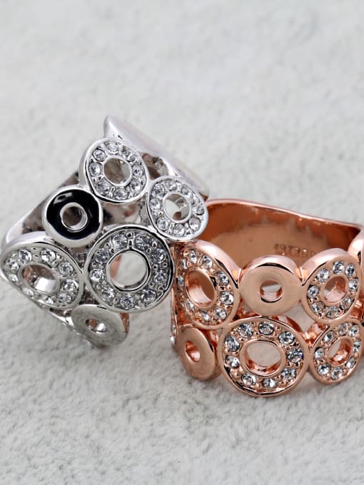 ZK Hollow Round Fashion Hot Selling Women Ring 3