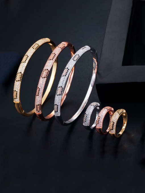 L.WIN Copper With Cubic Zirconia Delicate Round  Bracelet  Rings 2 Piece Jewelry Set