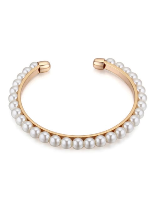 Champagne Gold Simple White Imitation Pearls-covered Alloy Opening Bangle
