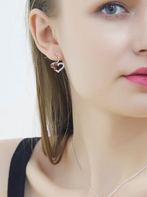 CEIDAI Heart-shaped Crystal hook earring 1