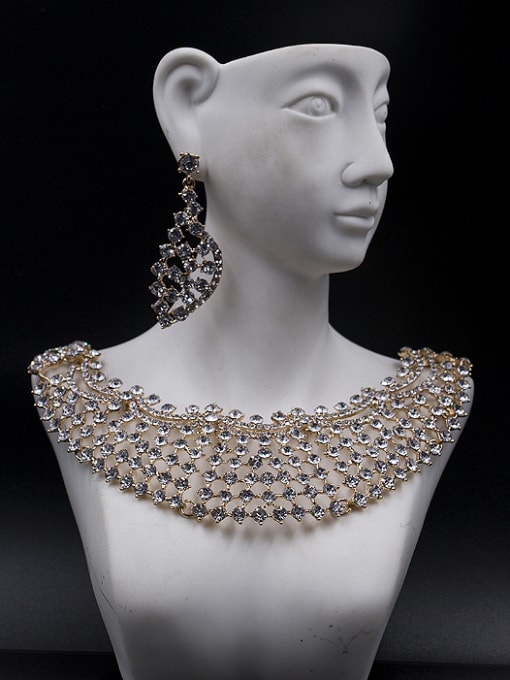 Lan Fu 2018 Cubic Glass Rhinestones Two Pieces Jewelry Set 1