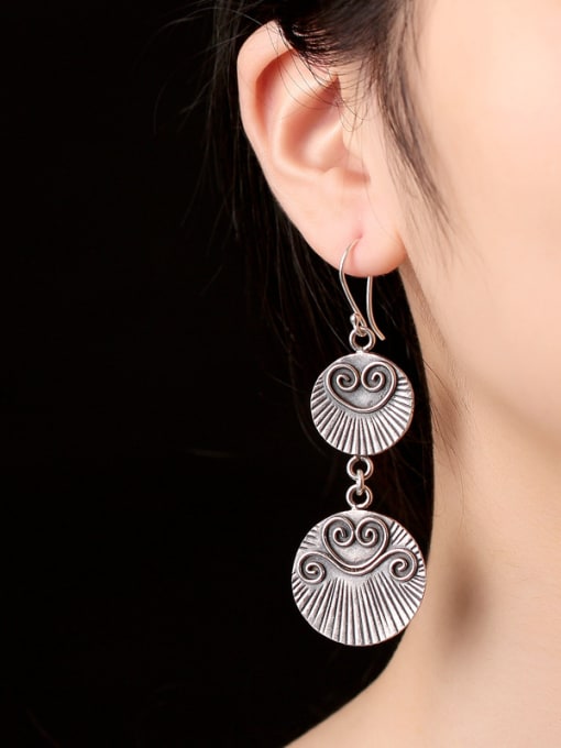 Peng Yuan Retro Silver Handmade Drop hook earring 1