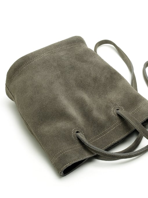 Light grey Frosted cowhide single shoulder Bucket Bag