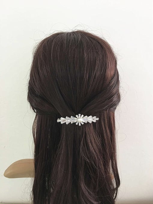 Wei Jia Simple White Zirconias Flowery Copper Hairpin 1