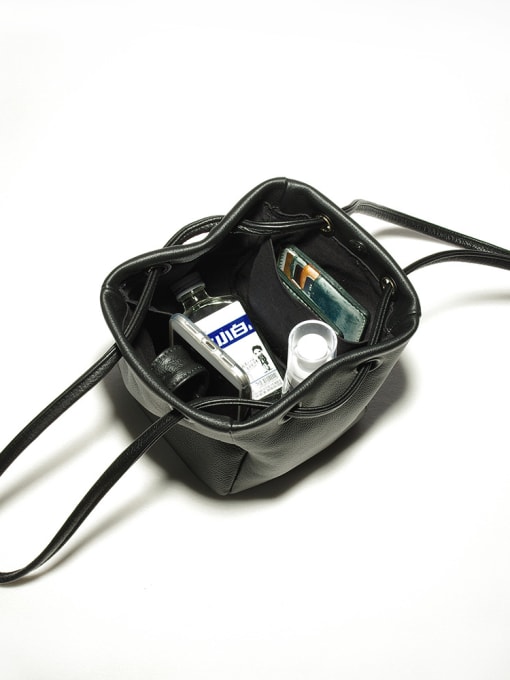 RUI Black leather full grain square portable crossbody dual-use bag 4