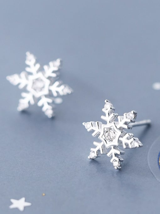 Rosh 925 Sterling Silver With Platinum Plated Cute Snowflake Stud Earrings 0
