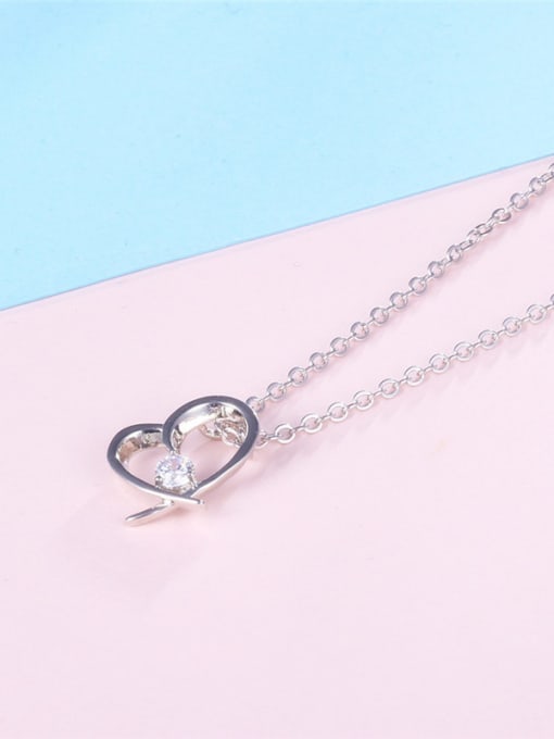 Platinum Elegant Glass bead Heart Shaped Necklace