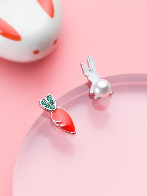 red Fresh Rabbit And Carrot Shaped Asymmetric Artificial Pearl Stud Earrings