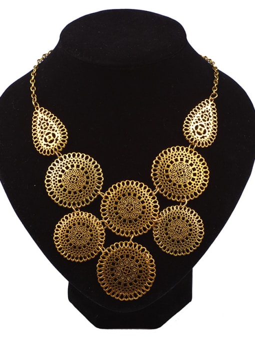 Qunqiu Exaggerated Hollow Round Flowery Antique Copper Plated Alloy Necklace 0