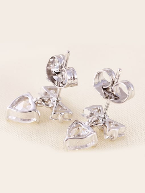 XP Copper Alloy White Gold Plated Simple style Heart-shaped stud Earring 1