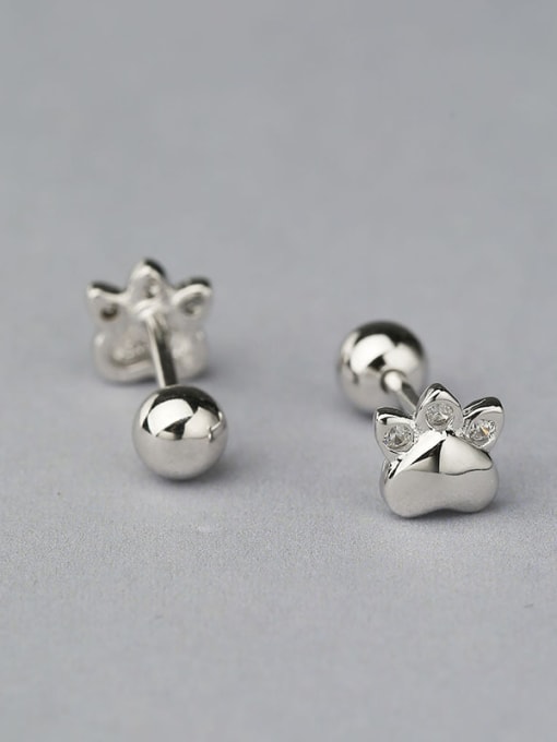 One Silver Lovely Cat's Paw Shaped stud Earring