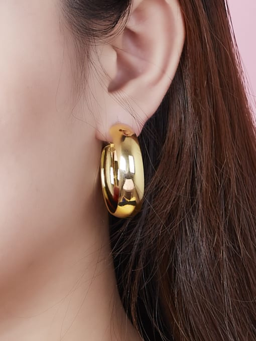 Ronaldo Delicate Gold Plated Round Shaped Earrings 1