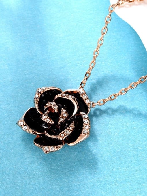 Rose Gold Elegant Rosary Shaped Austria Crystal Enamel Necklace