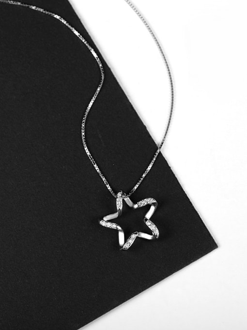 Peng Yuan Fashion Five-pointed Star Silver Necklace 0