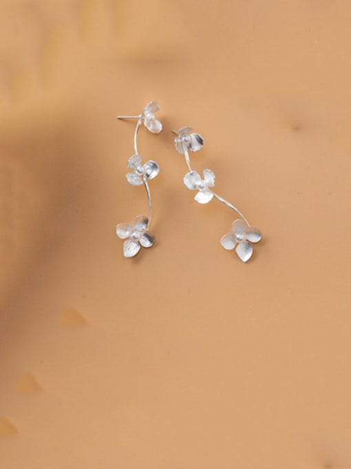 Girlhood Alloy With Imitation Gold Plated Fashion Flower Drop Earrings 1