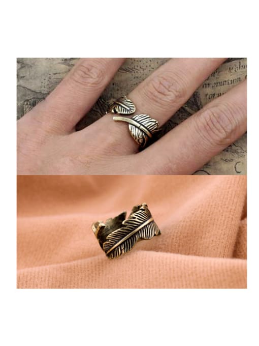 KM Simple Feather Retro Alloy Opening Statement Ring 1